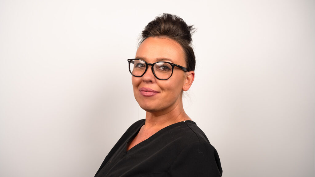 Lyndsey Johnstone-Best